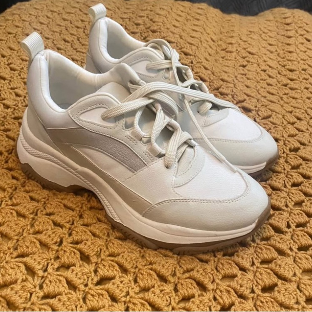 Aldo White Sneakers Modern Chunky Design
